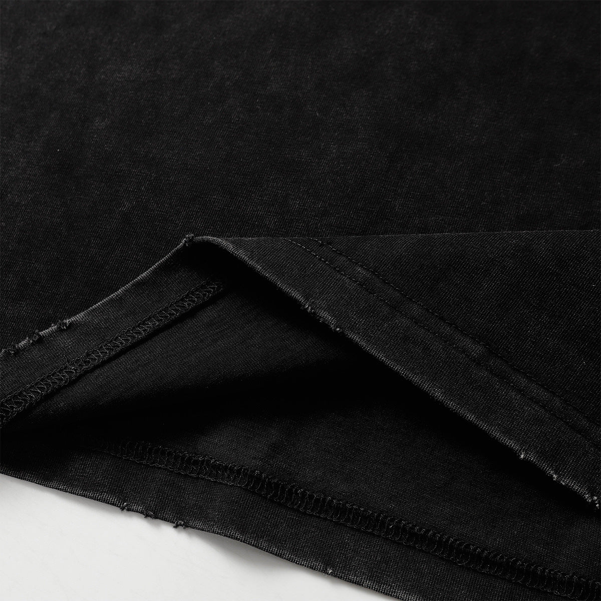 YAVIORA Technical Washed Tee