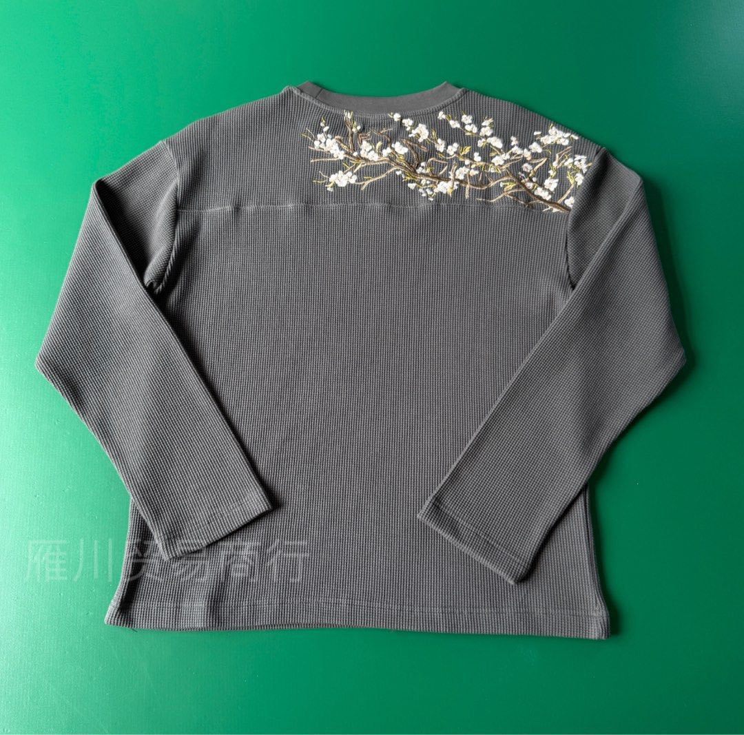 Retro Straight-leg Jeans with Plum Blossom Embroidery