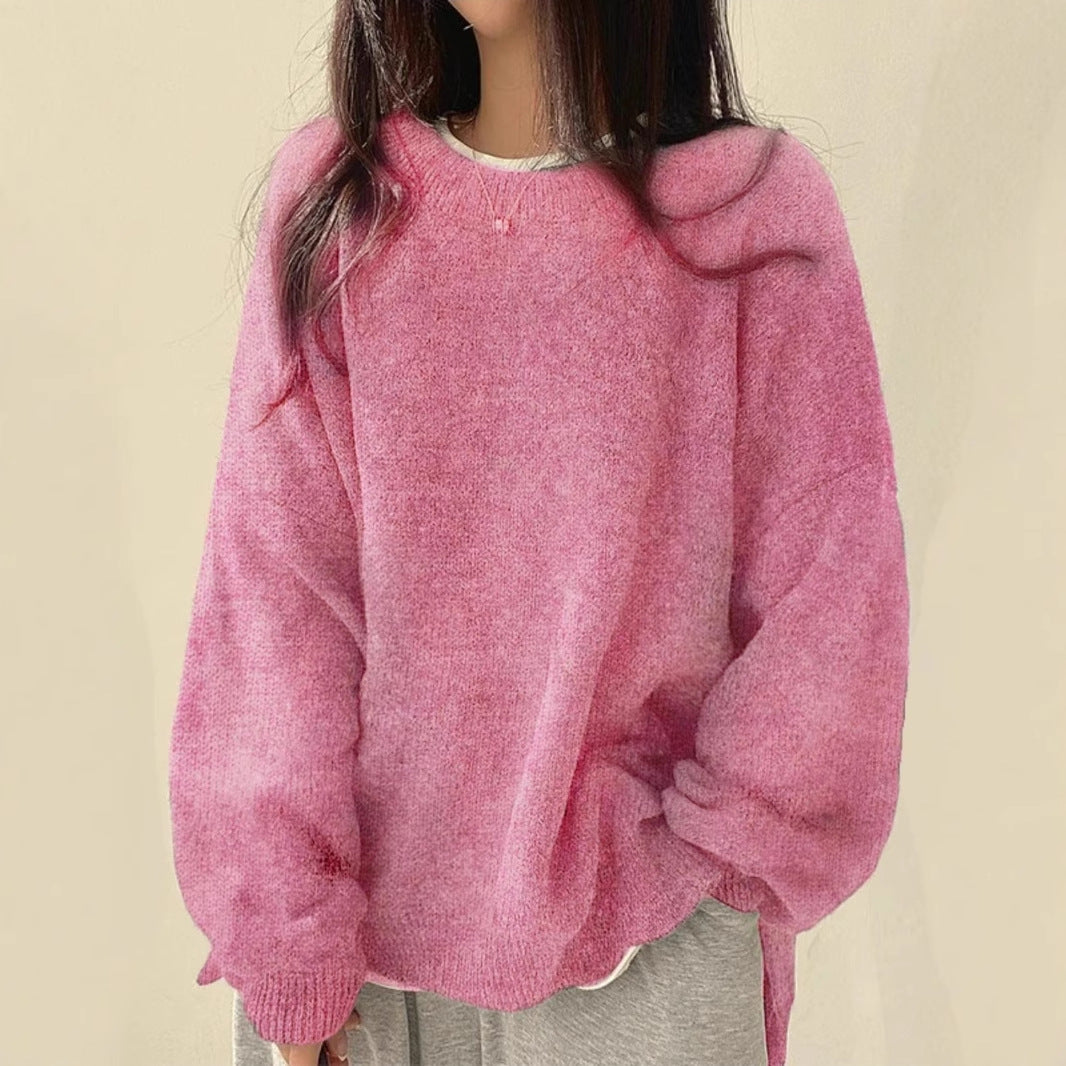 Solid-color, loose-fit, long-sleeve knit pullover with side slits