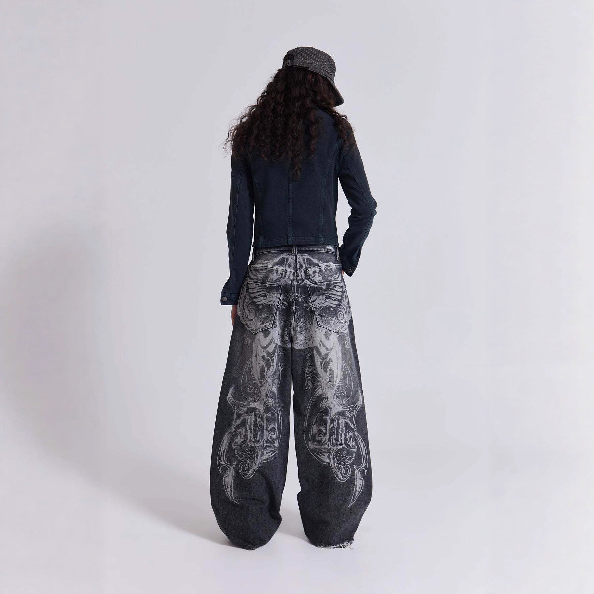 Y2K Hip-Hop Style Washed, Distressed, and Printed Jeans