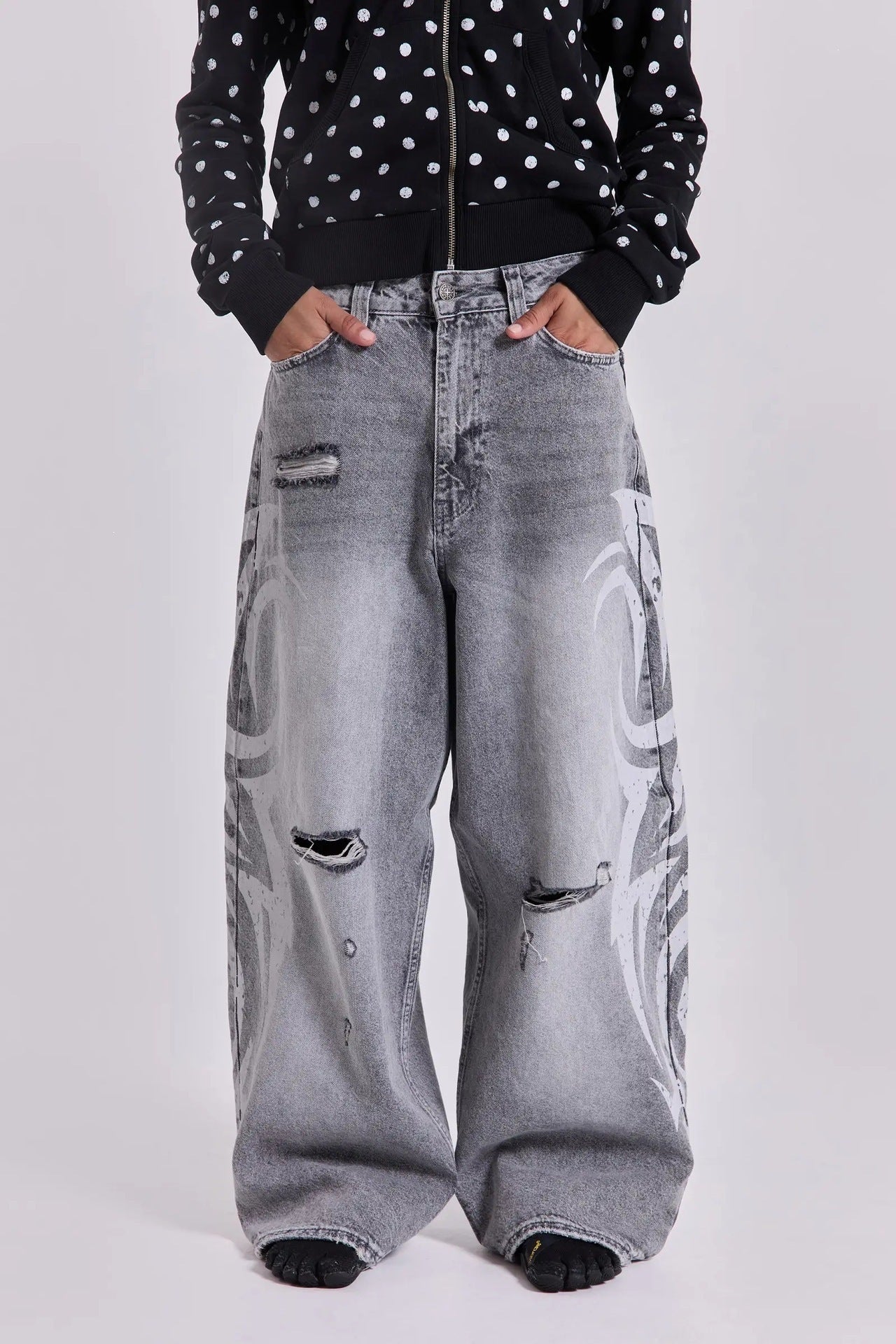 Y2K Hip-Hop Style Washed, Distressed, and Printed Jeans