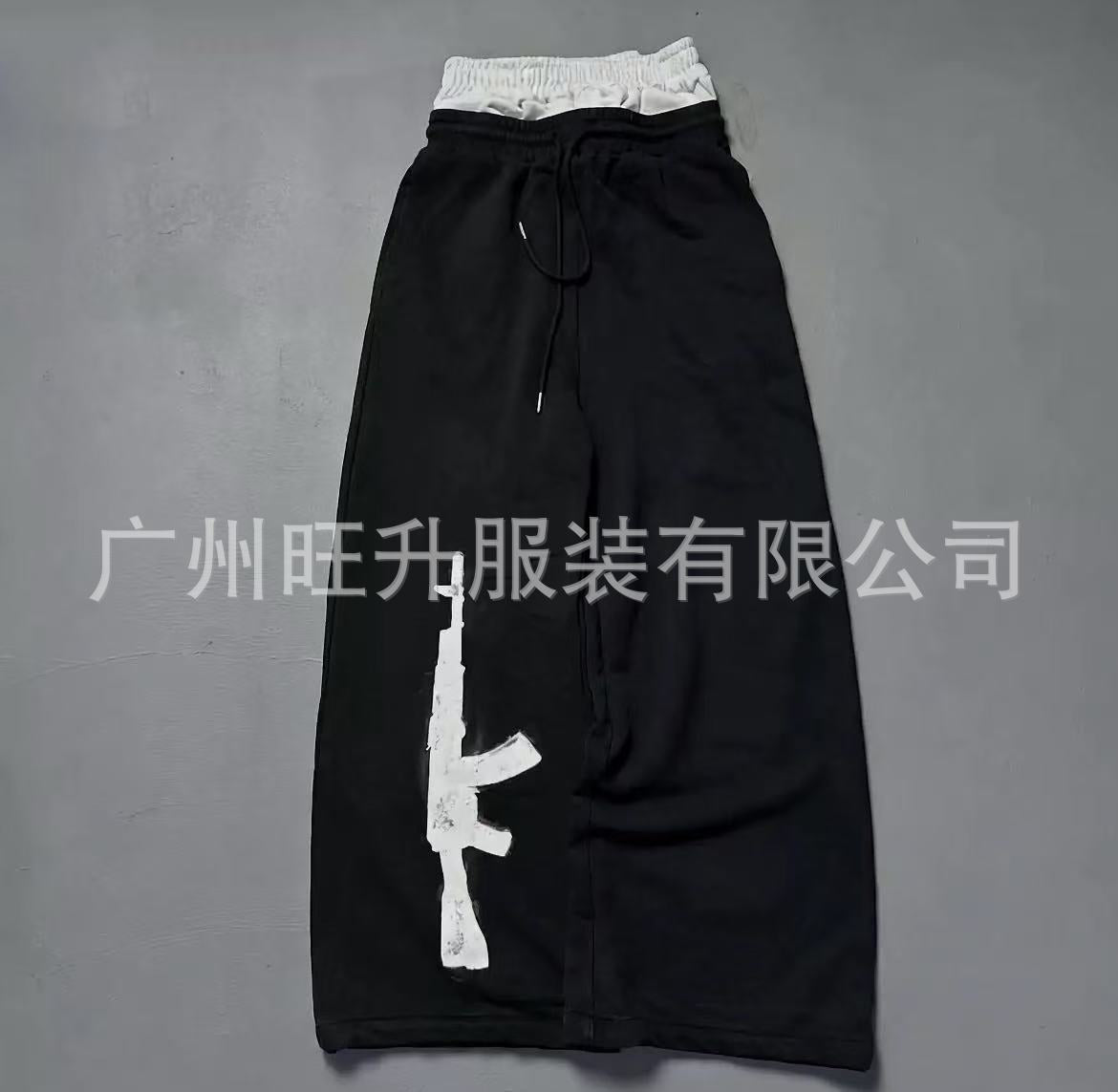 Street-Style Sweatpants with Embroidery and AK-47 Print
