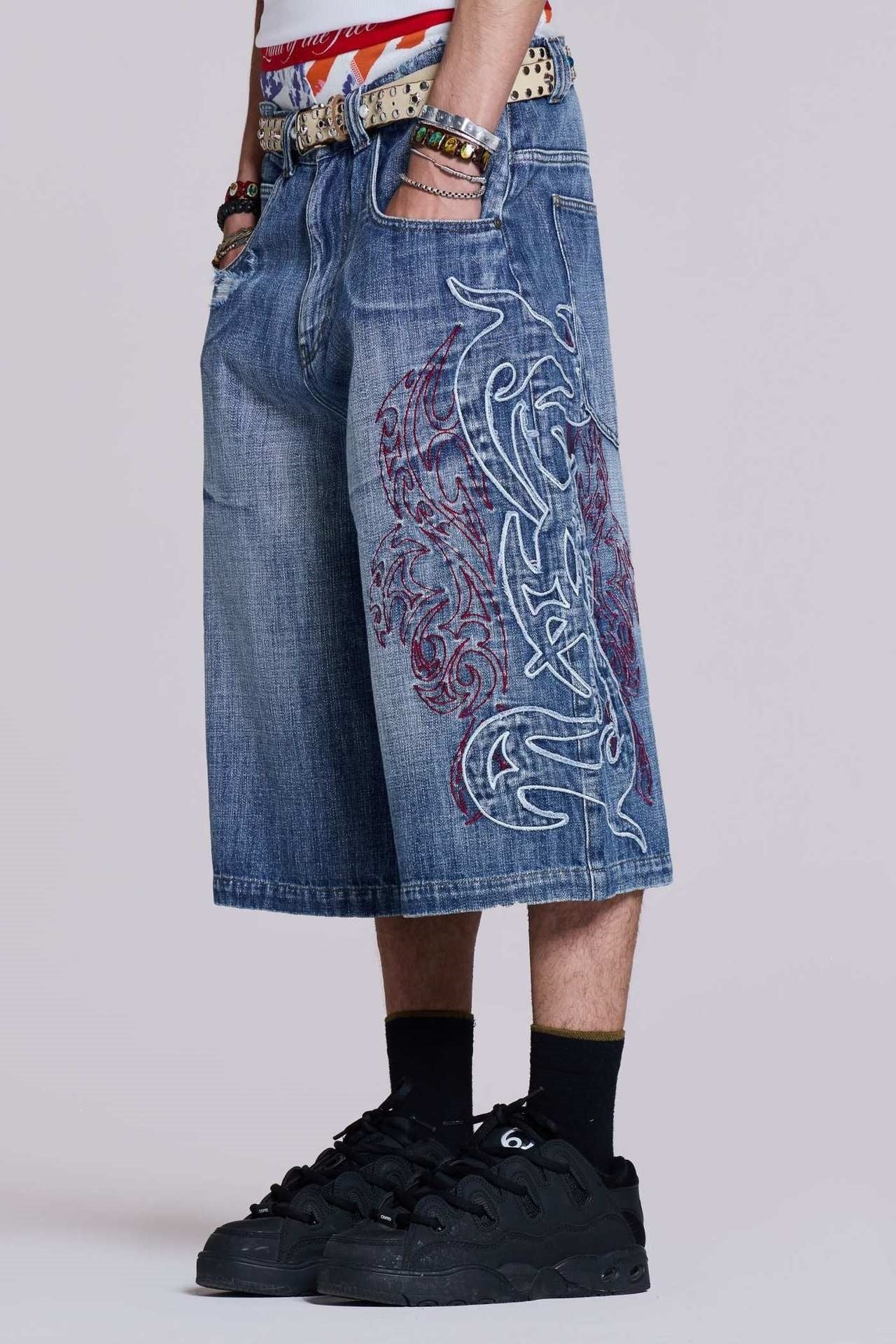 Y2K Hip-Hop Style Washed, Distressed, and Printed Jeans
