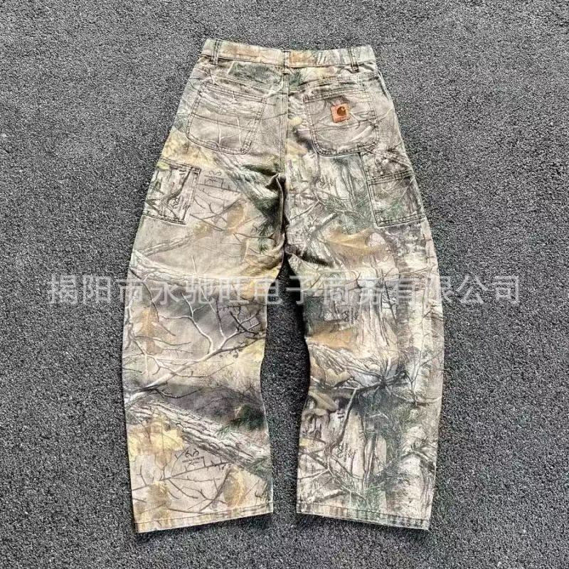 Loose-Fit Distressed Camouflage Jeans with Branch Pattern