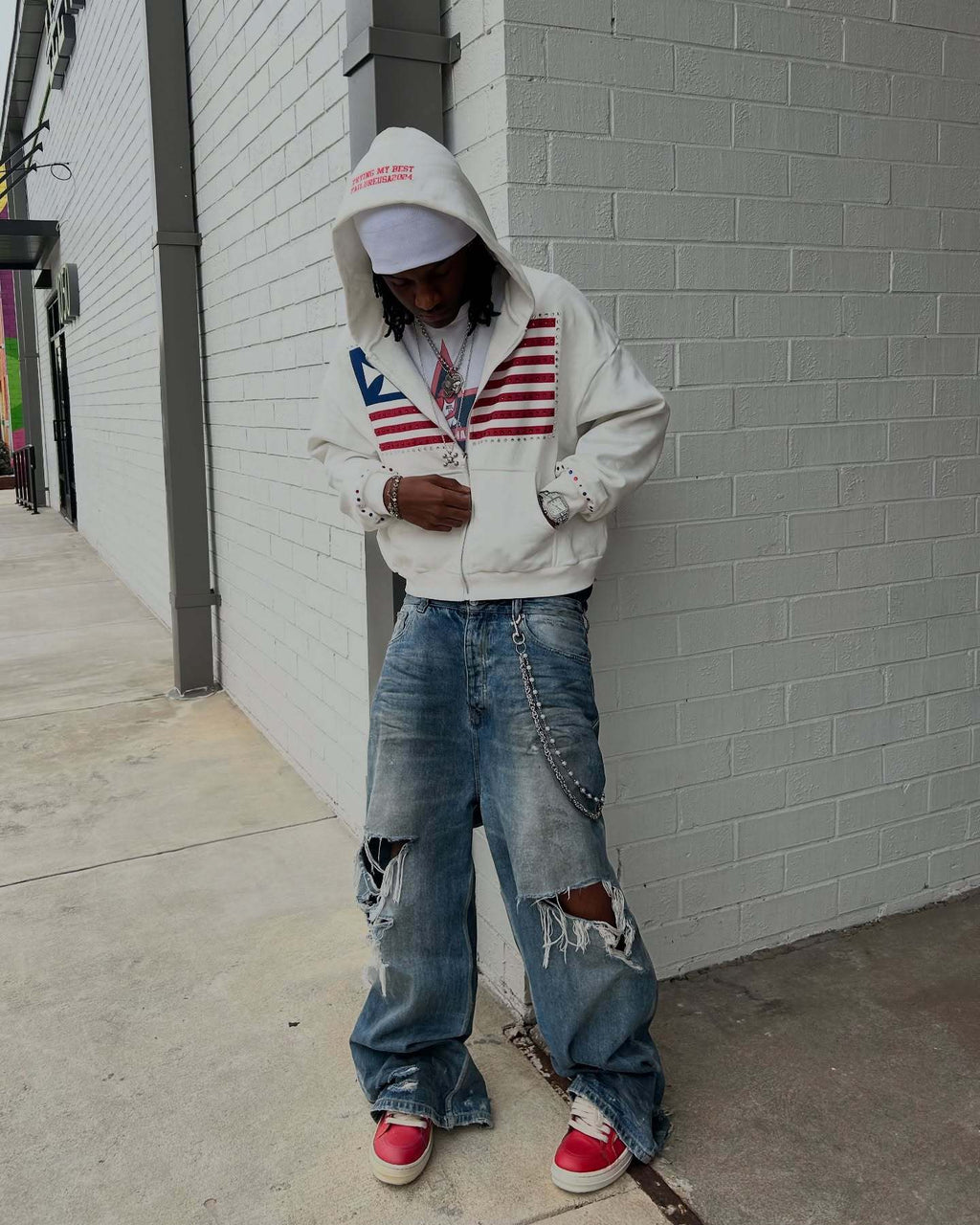 "Freedom & Beauty" Letter Appliqué Hoodie