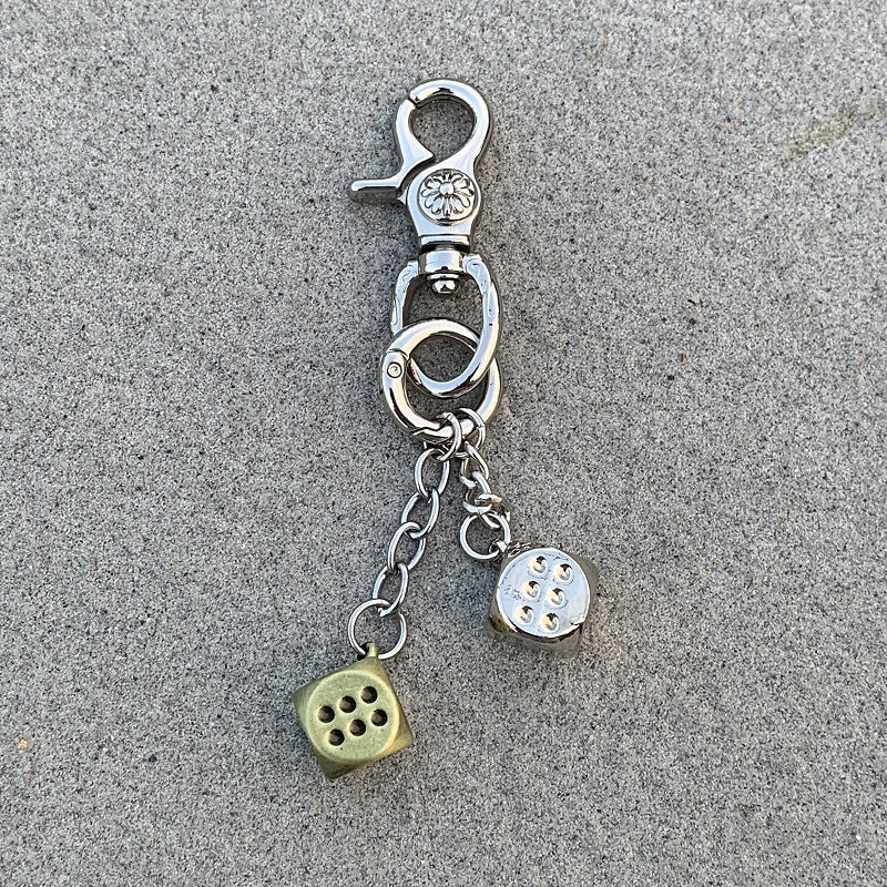 Retro floral heavy-duty keychain dice pendant
