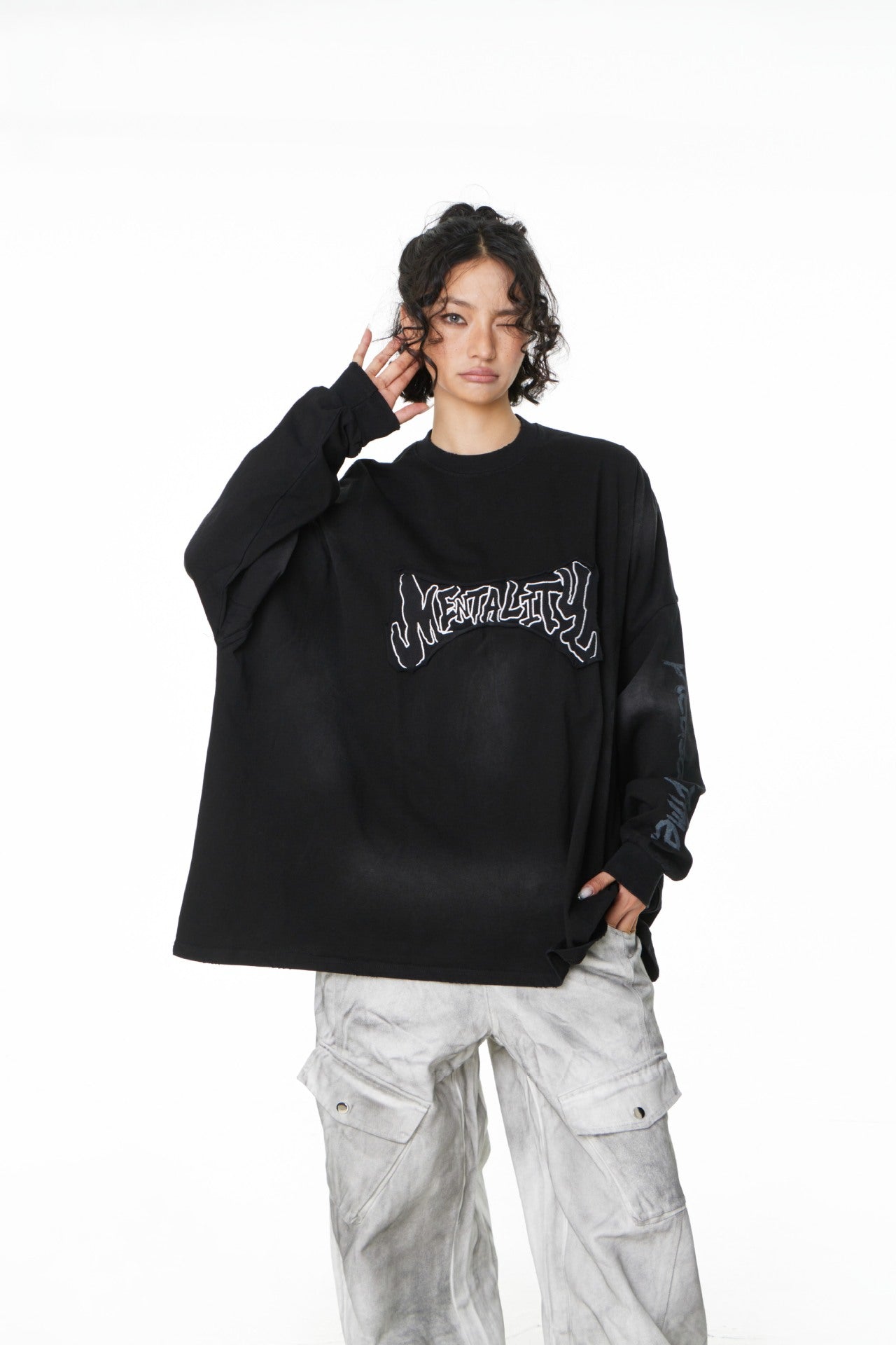 YAVIORA distressed tee with patchwork embroidery