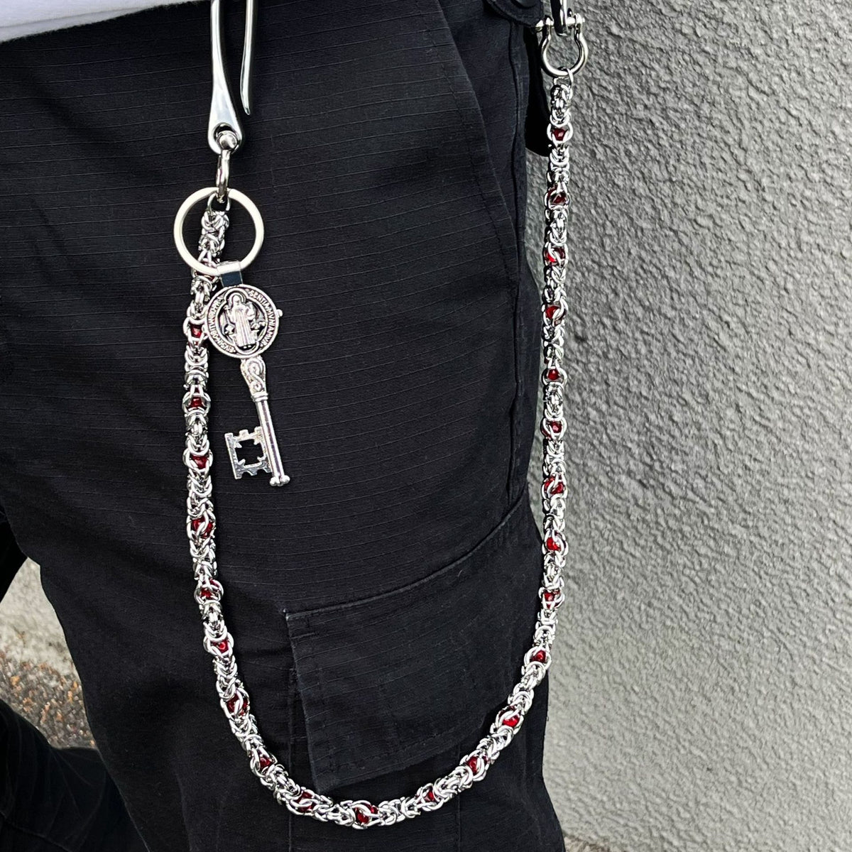 Silver Byzantine Wallet Chain with Key Pendant
