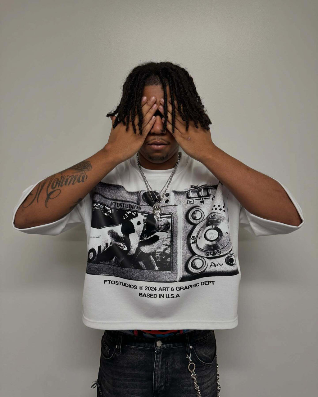 Street-style graffiti and vinyl record print T-shirt