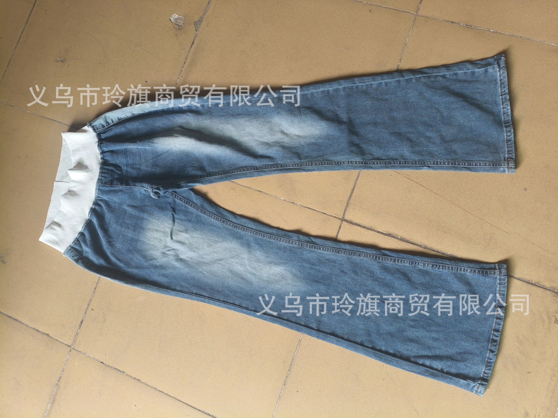 Y2K Patchwork Loose-Fit Low-Rise Jeans with Fold-Over Waistband