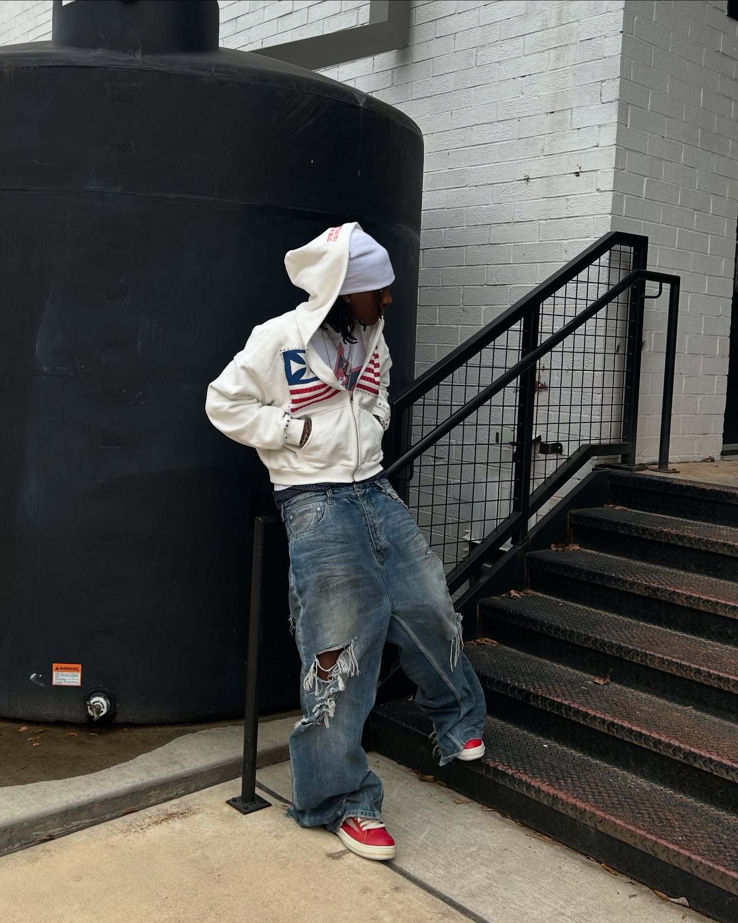 "Freedom & Beauty" Letter Appliqué Hoodie