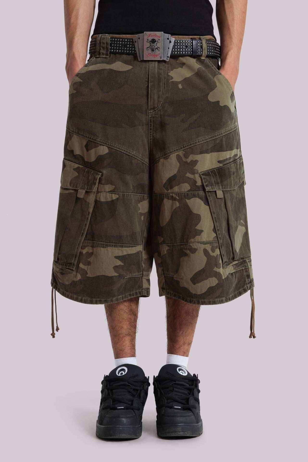 Y2K Hip-Hop Style Washed, Distressed, and Printed Jeans
