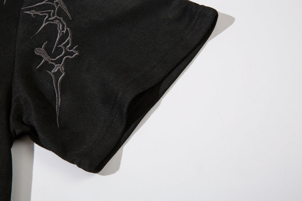YAVIORA Besticktes Wildleder-T-Shirt