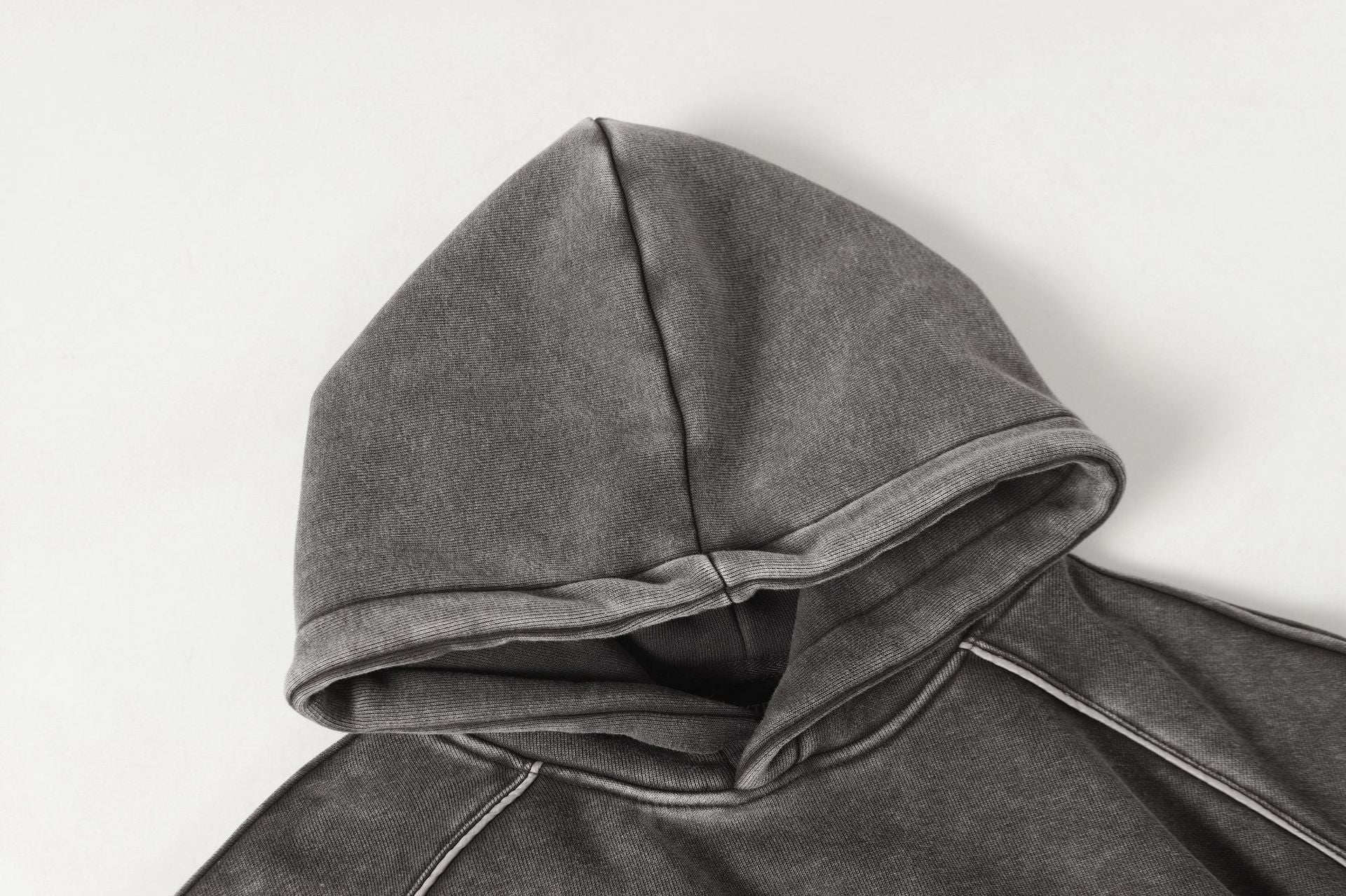 YAVIORA Functional Style American Hoodie