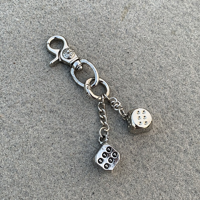 Retro floral heavy-duty keychain dice pendant