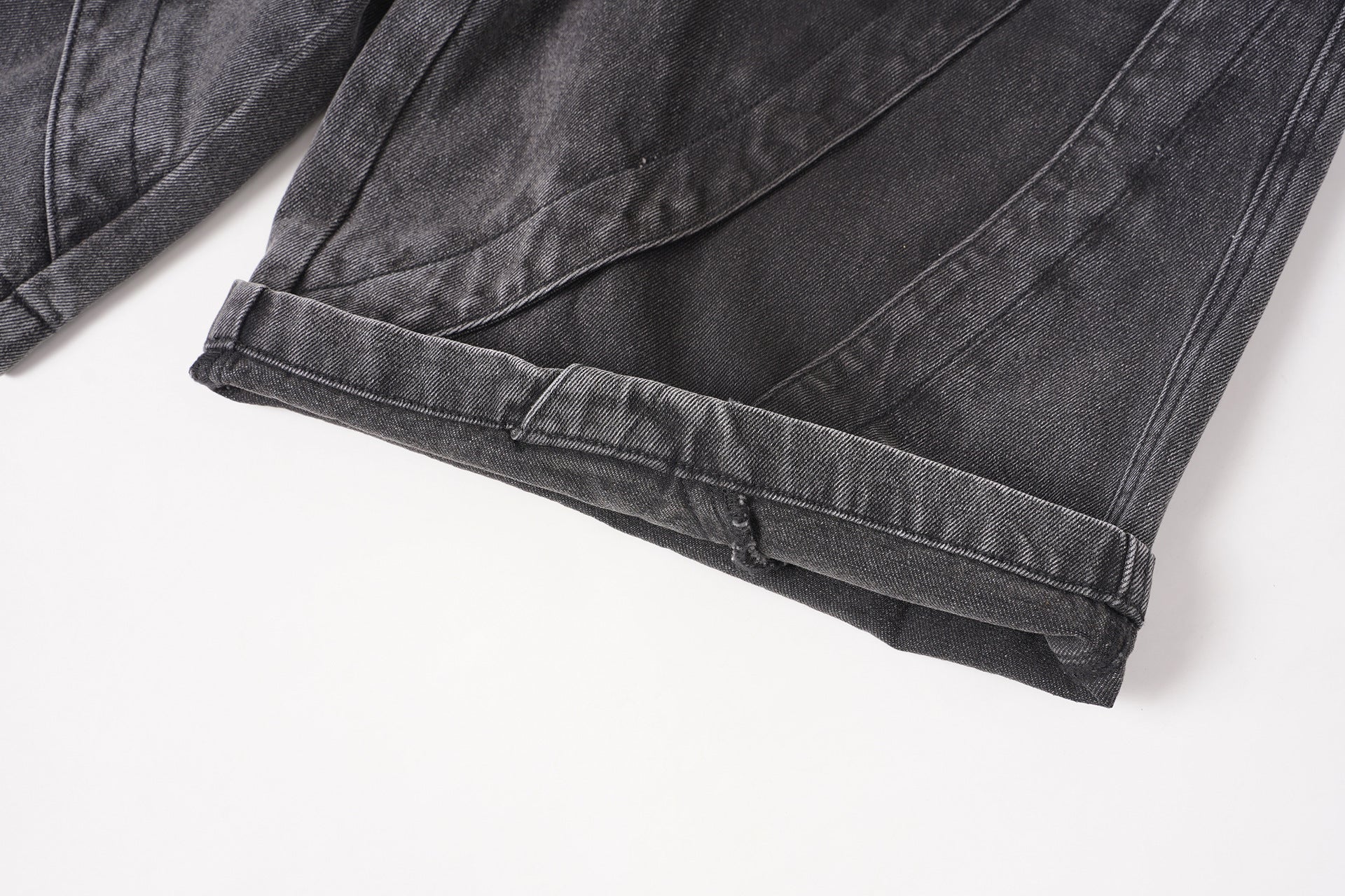 YAVIORA "Wasteland" Style Distressed Denim Shorts