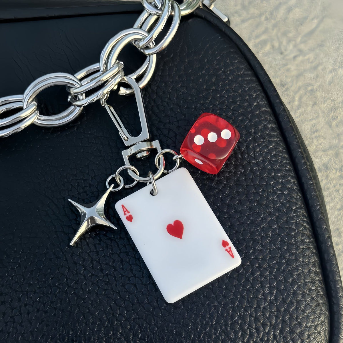 Yaviora Poker Card Multi-element Keychain