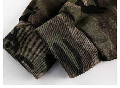 YAVIORA Camo Cropped Hoodie