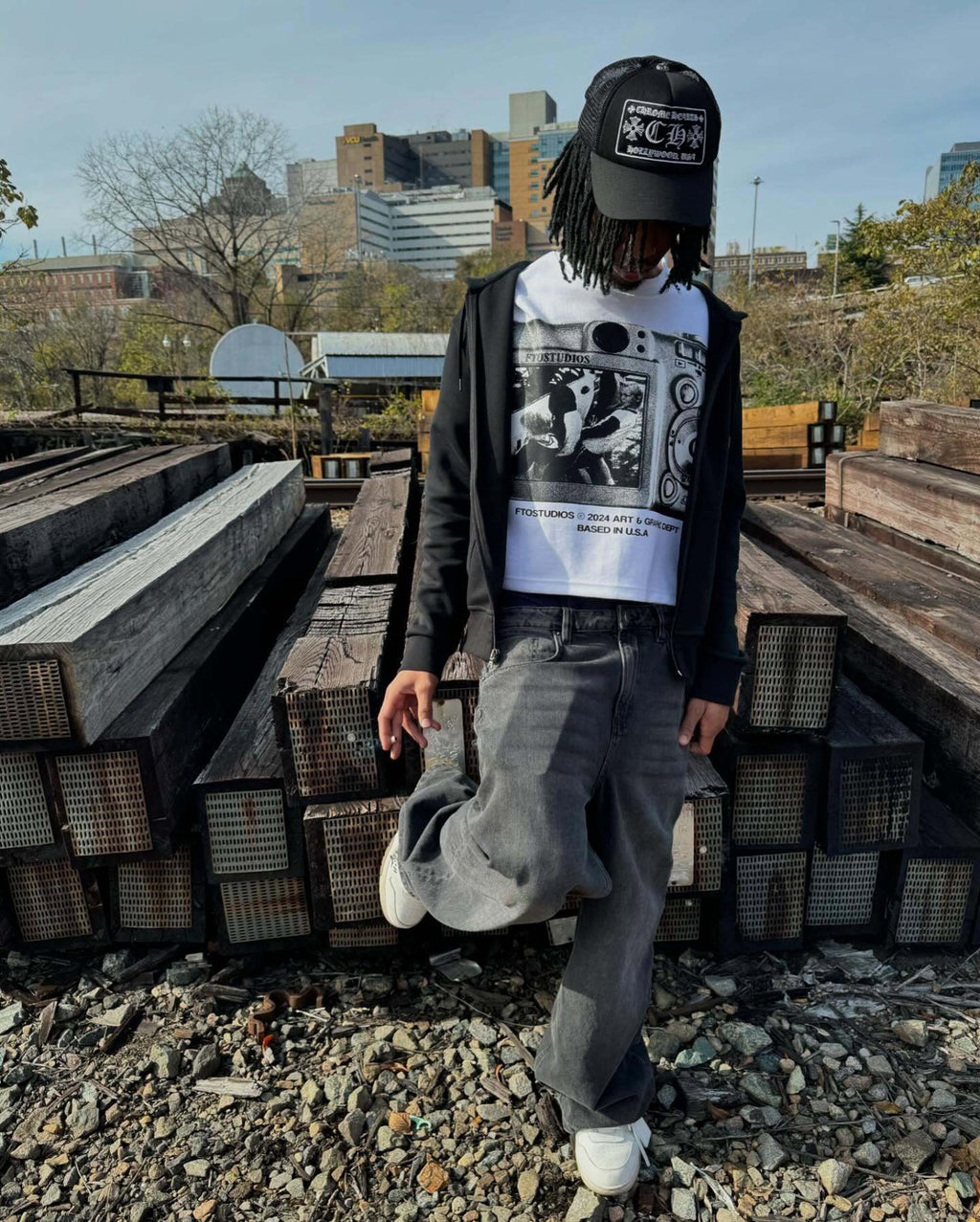Street-style graffiti and vinyl record print T-shirt