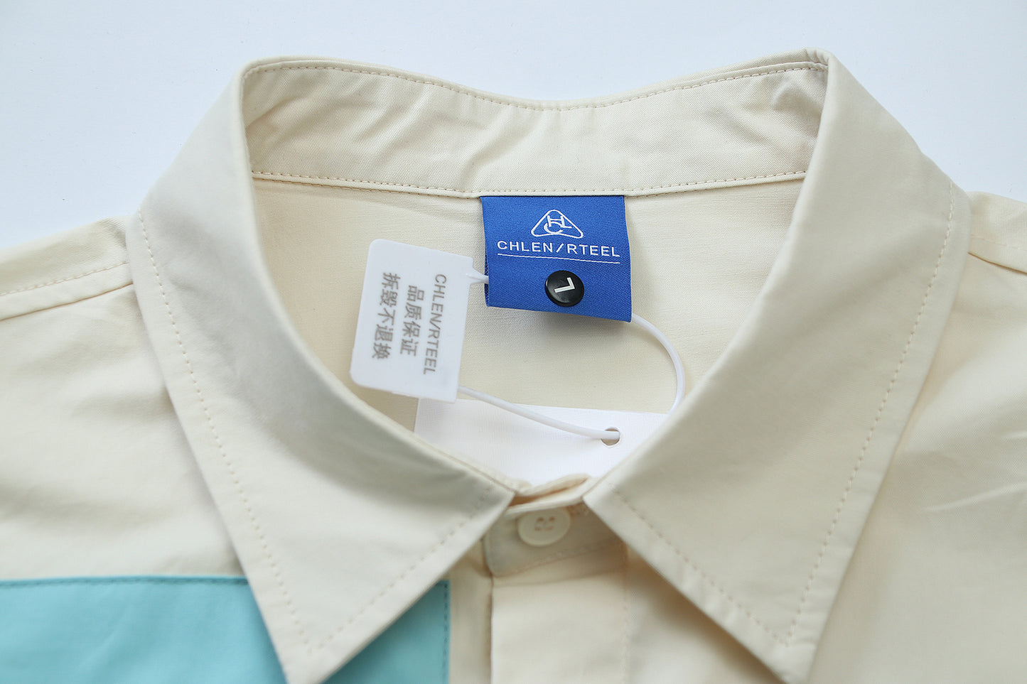 YAVIORA Colorblock-Shirt mit Flockdruck