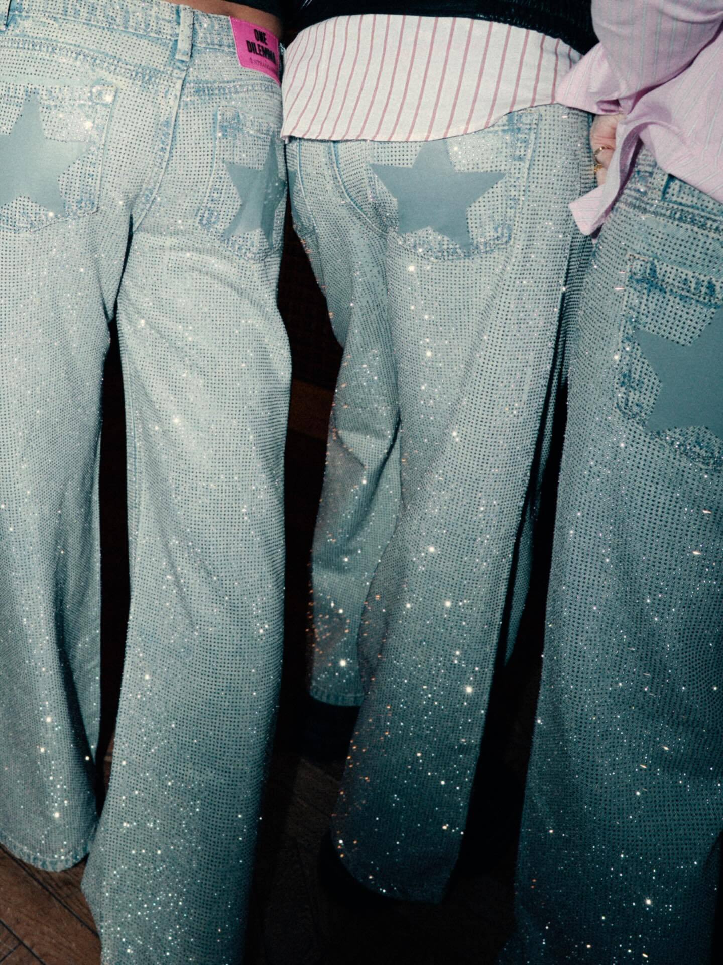 Star Print Rhinestone Embroidered Jeans