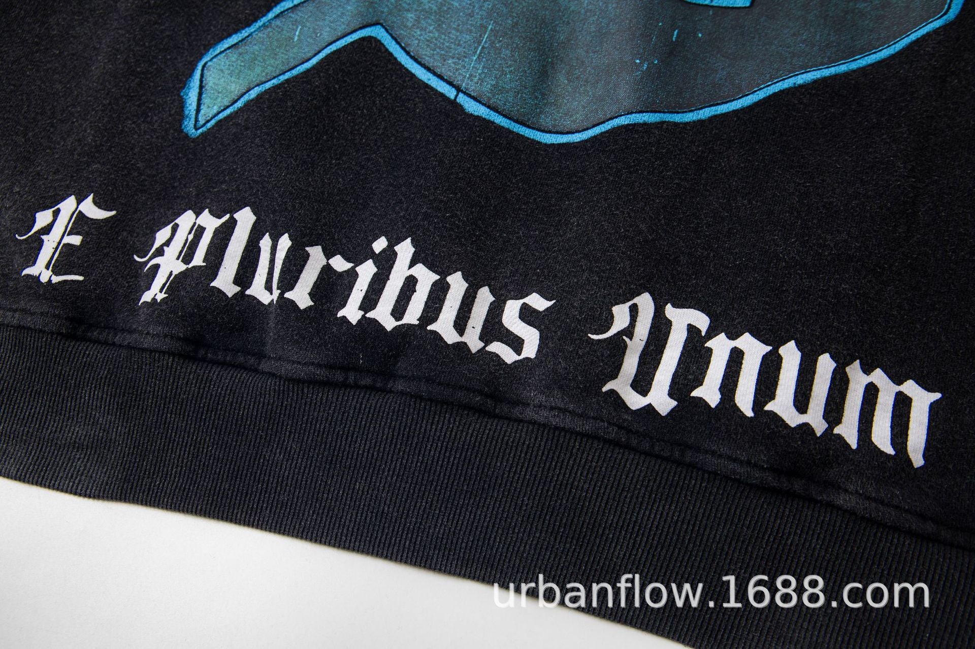 Vintage-Washed Pure Cotton Hip-Hop/Streetwear Hoodie with Print