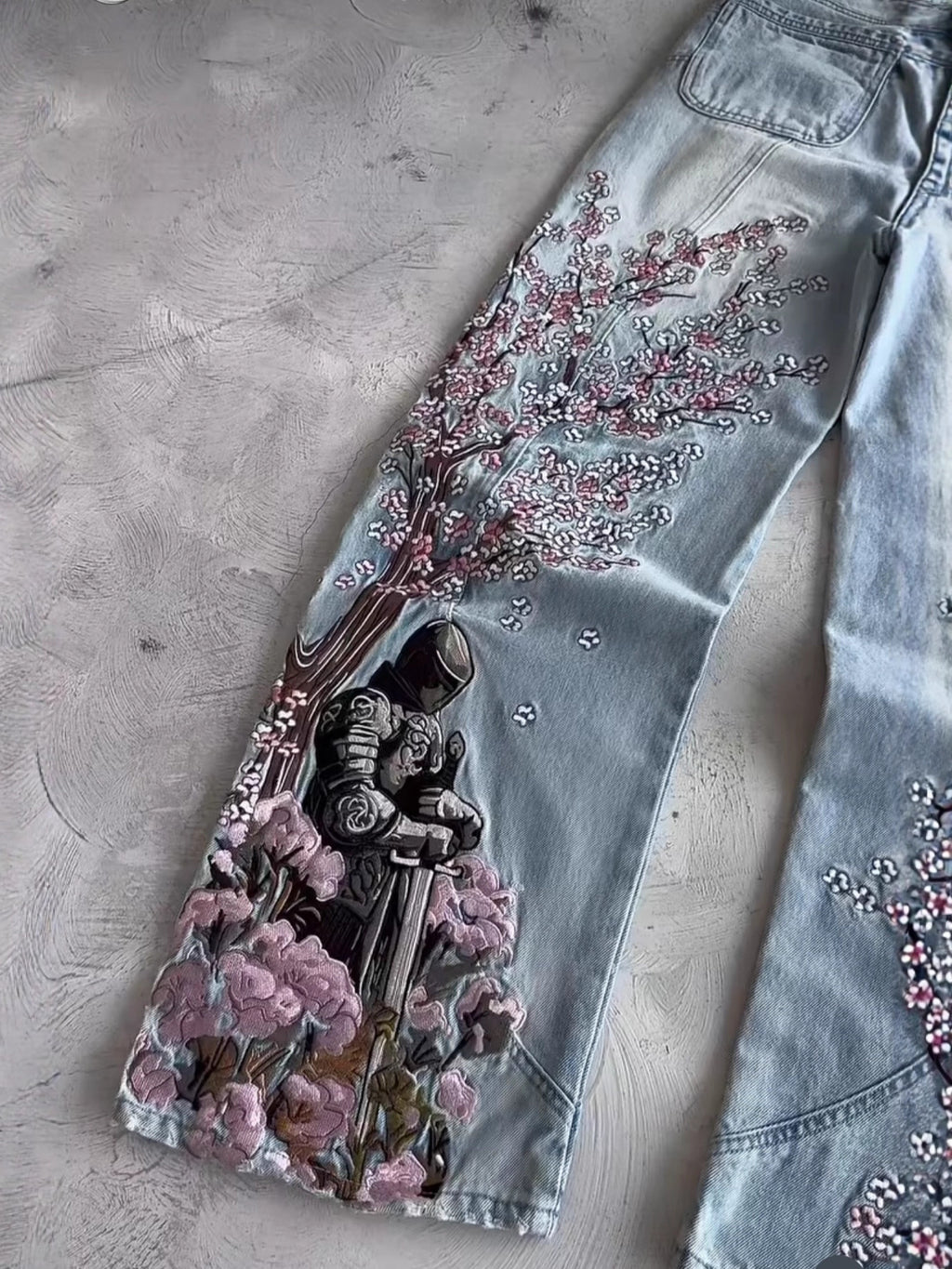 Vintage-Style Wide-Leg Jeans with Intricate Embroidery