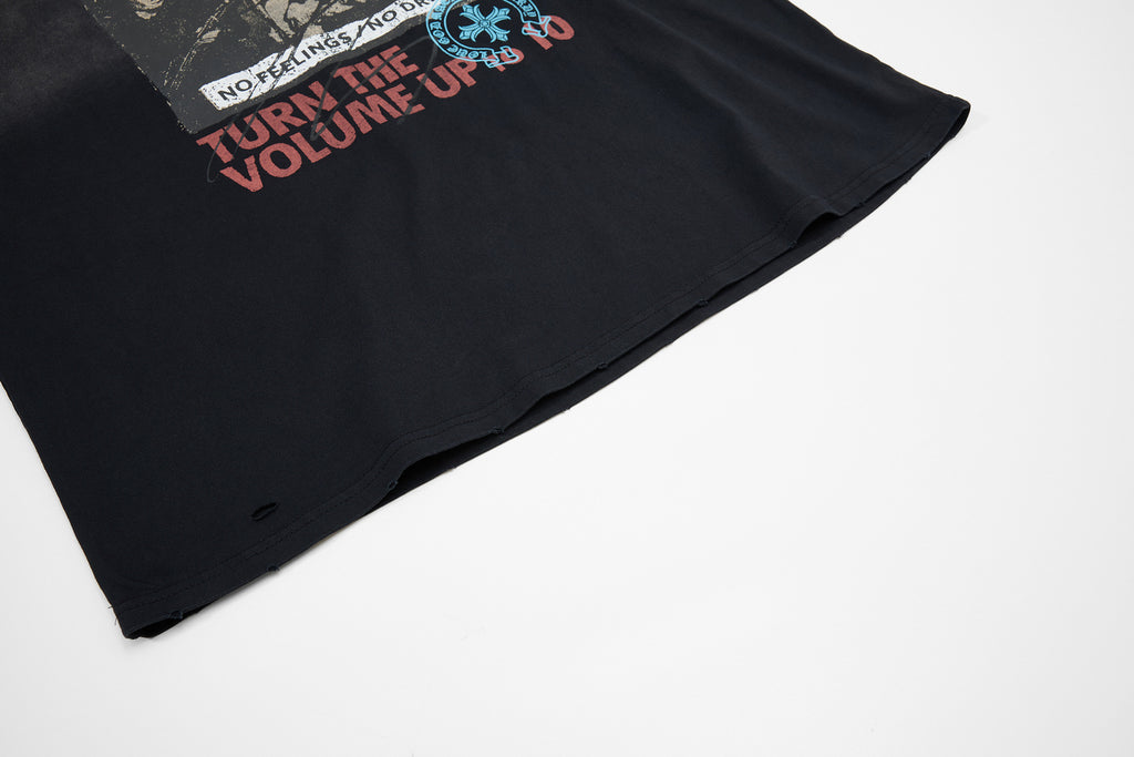 YAVIORA "Hear No Evil" Gradient T-Shirt
