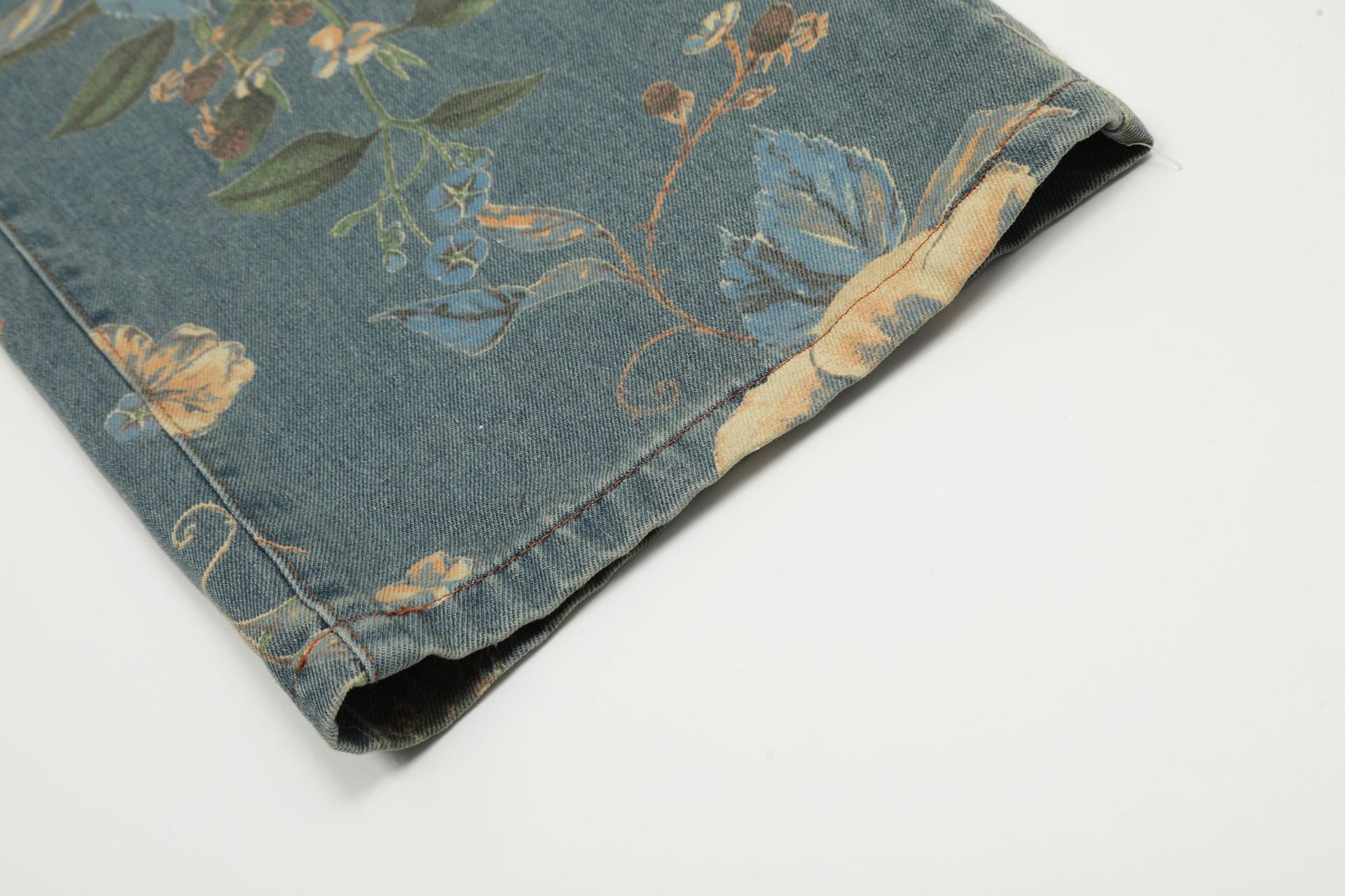YAVIORA Retro Floral Print Jeans