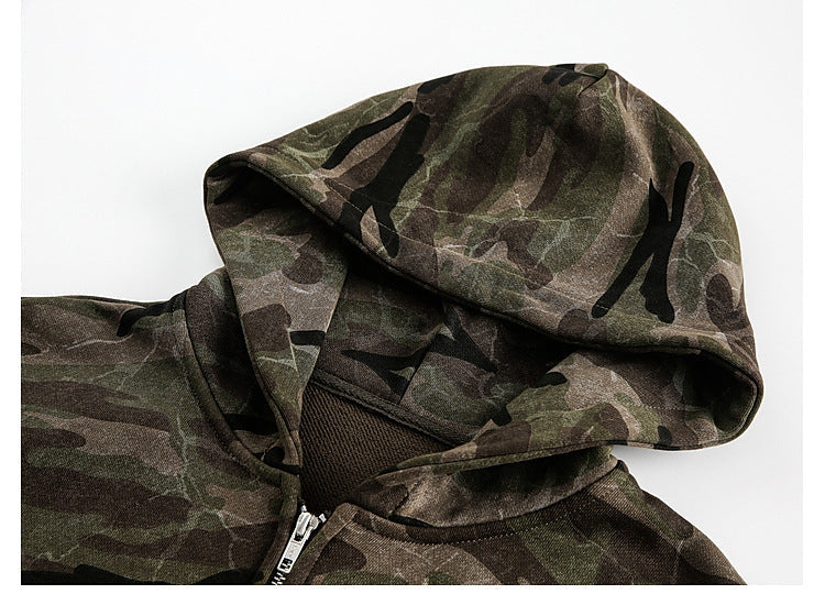 YAVIORA Camo Cropped Hoodie