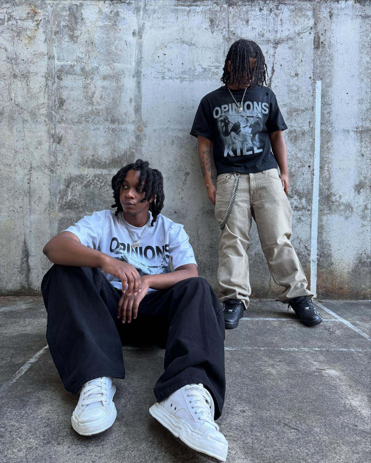 Street-style graffiti and vinyl record print T-shirt
