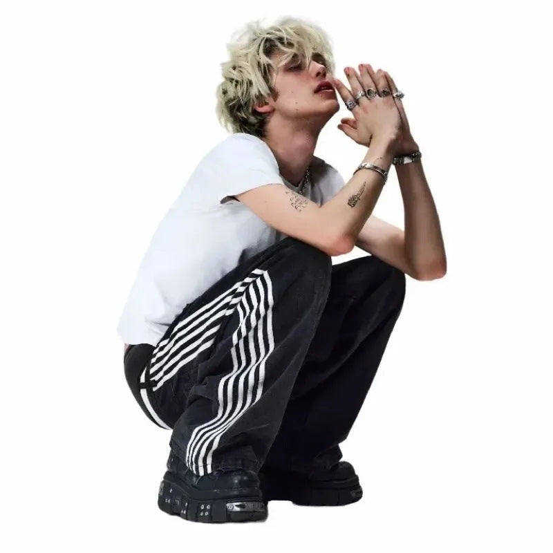 Y2K American retro style street style striped wide-leg loose jeans.