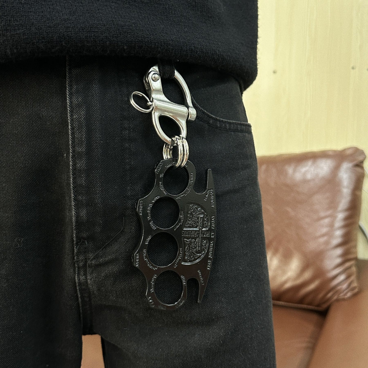 Black Knuckle Duster Keychain Heavy Metal Keyring