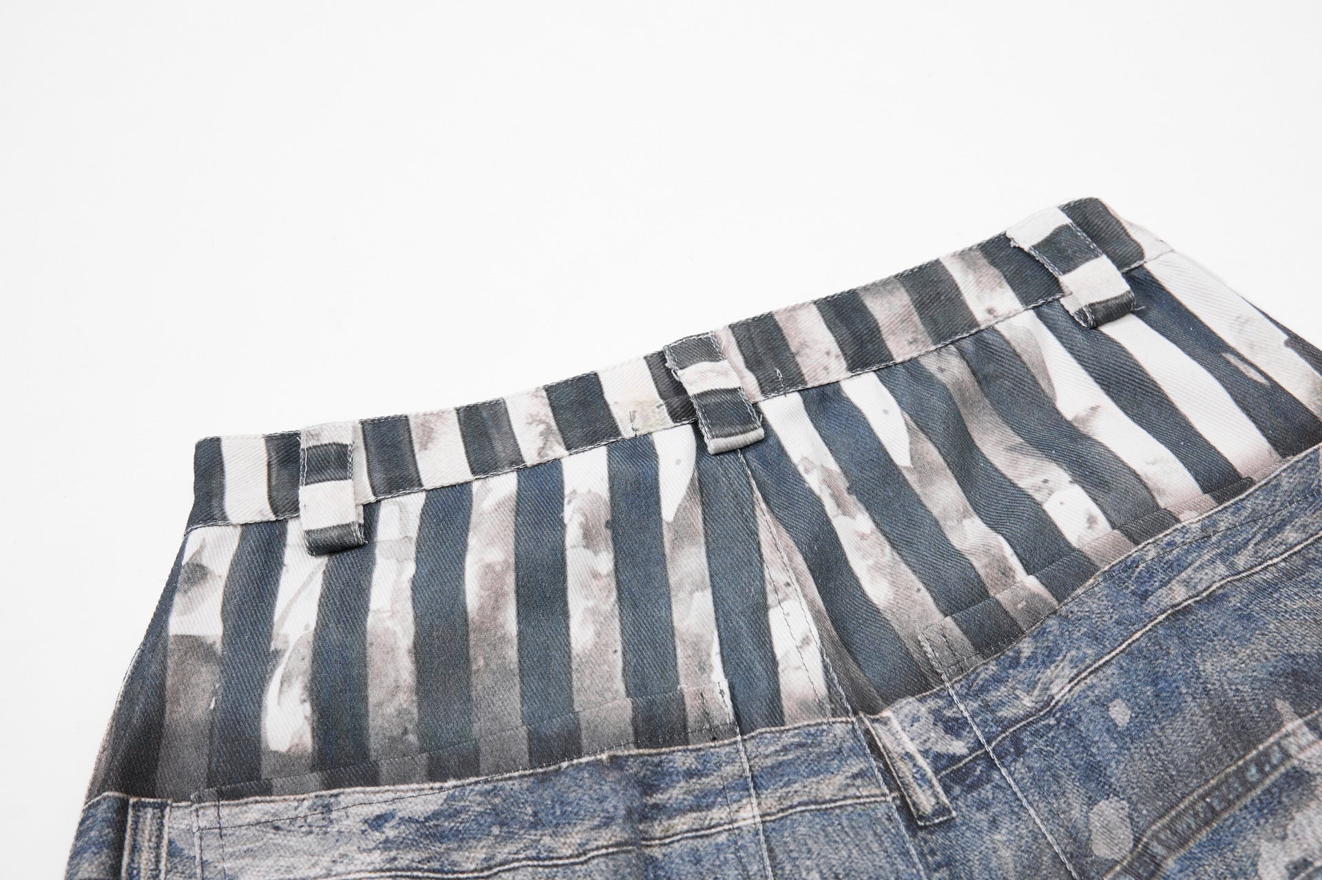 YAVIORA Star Print Fake Two-Piece Jeans