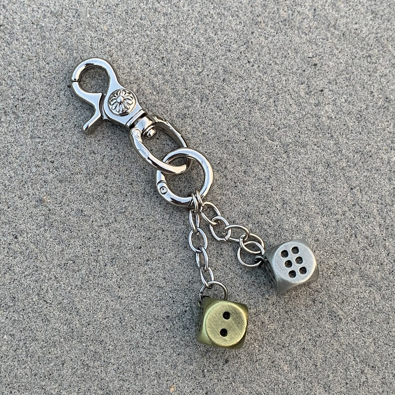 Retro floral heavy-duty keychain dice pendant