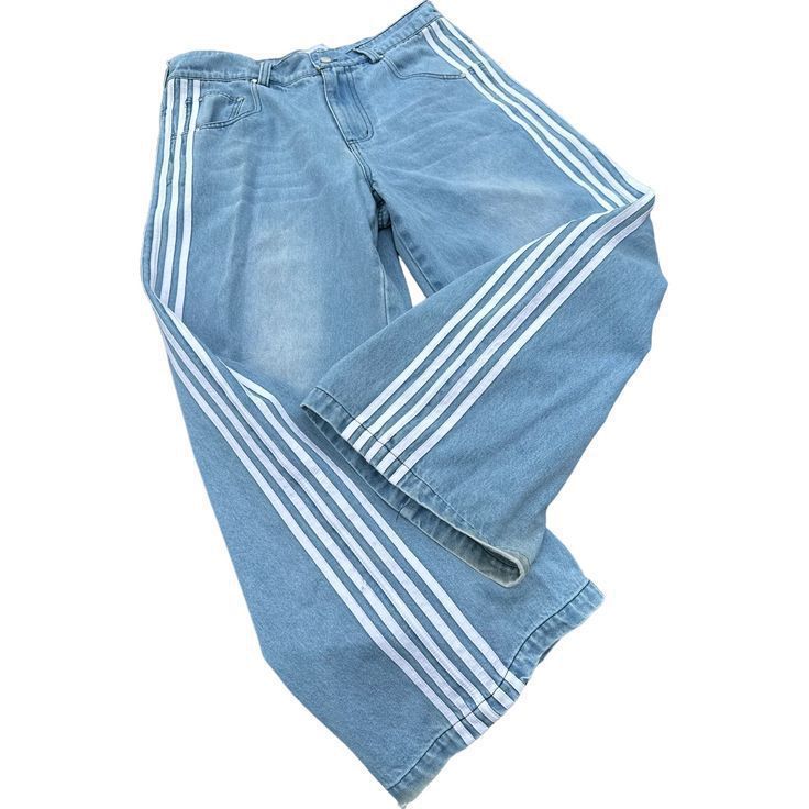 Y2K American retro style street style striped wide-leg loose jeans.