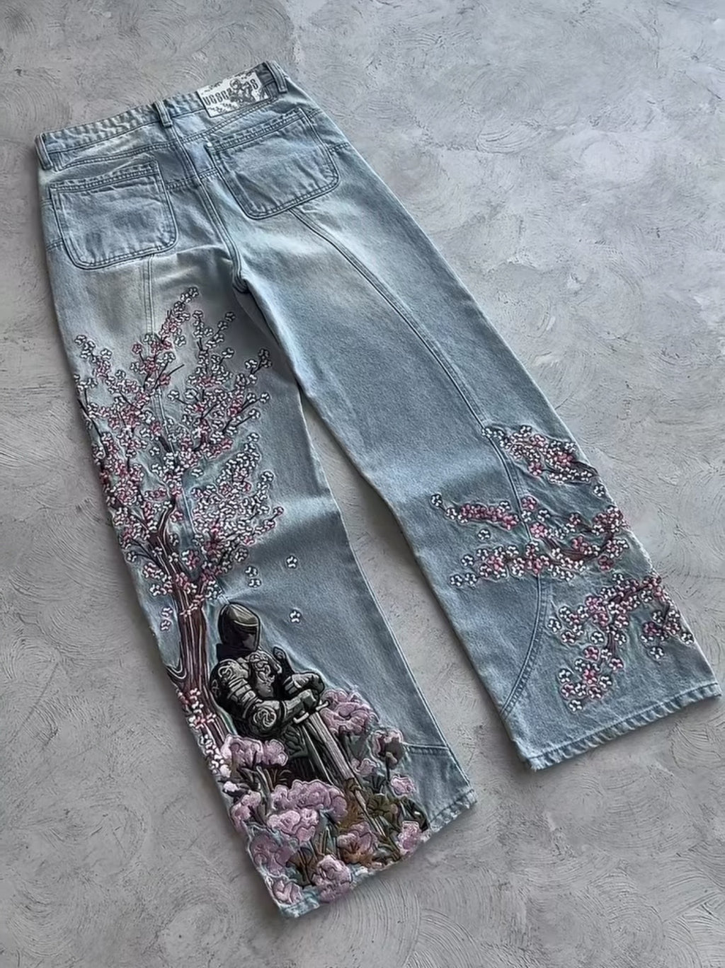 Vintage-Style Wide-Leg Jeans with Intricate Embroidery