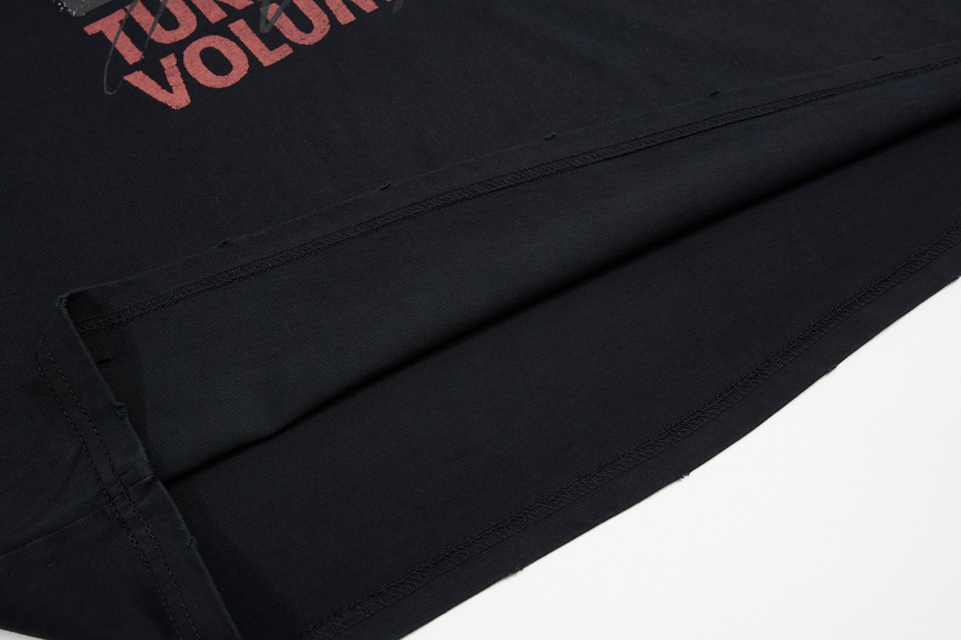YAVIORA "Hear No Evil" Gradient T-Shirt